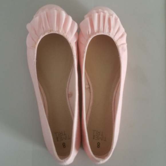 Pair of Light Pink/Peach Flats - Picture 2 of 4